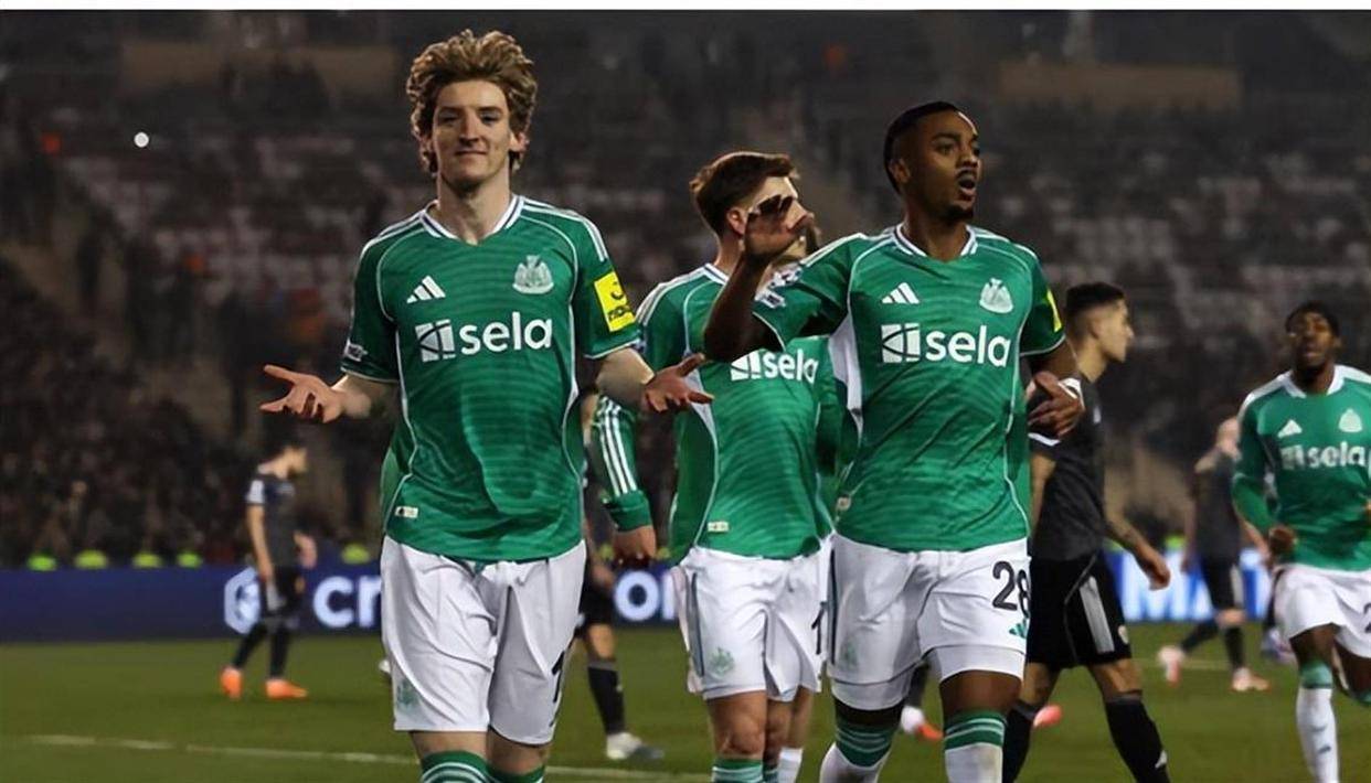 要黄？阿森纳瞄准当红边锋，9500万镑嫌贵，或被两大豪门截胡！